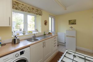 Kitchen_14WL- click for photo gallery